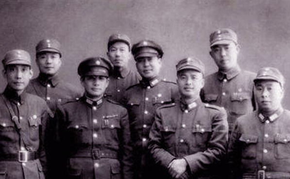 听成|上级命令他守城7天，他错听成47天，击毙5万日军打的鬼子怀疑人生