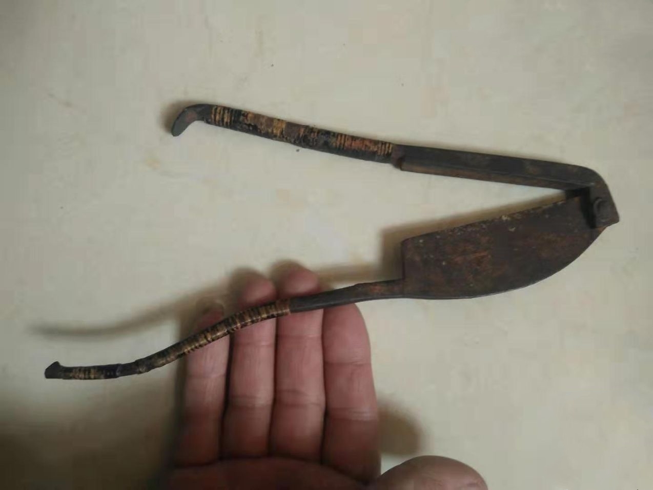 卷烟器@山东农村有九样老物件,认识三件就不简单,认识七件可去当讲解员