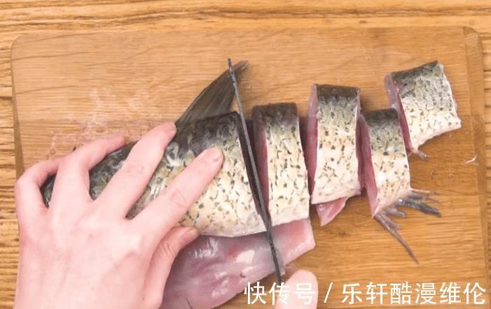 居家分享啤酒鱼的好吃做法，肉嫩味美，鲜辣爽口，吃一次念念不忘