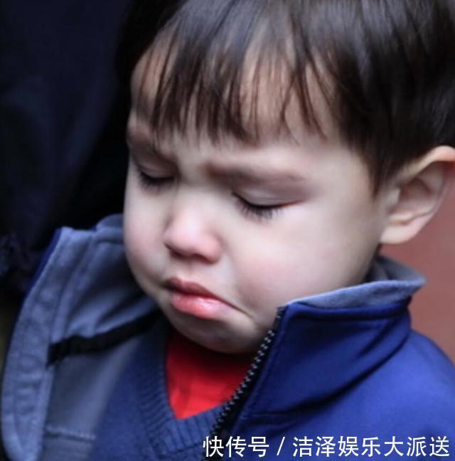 父母|不想让孩子被人当软柿子捏,父母牢记4点,娃长大了也不被欺负