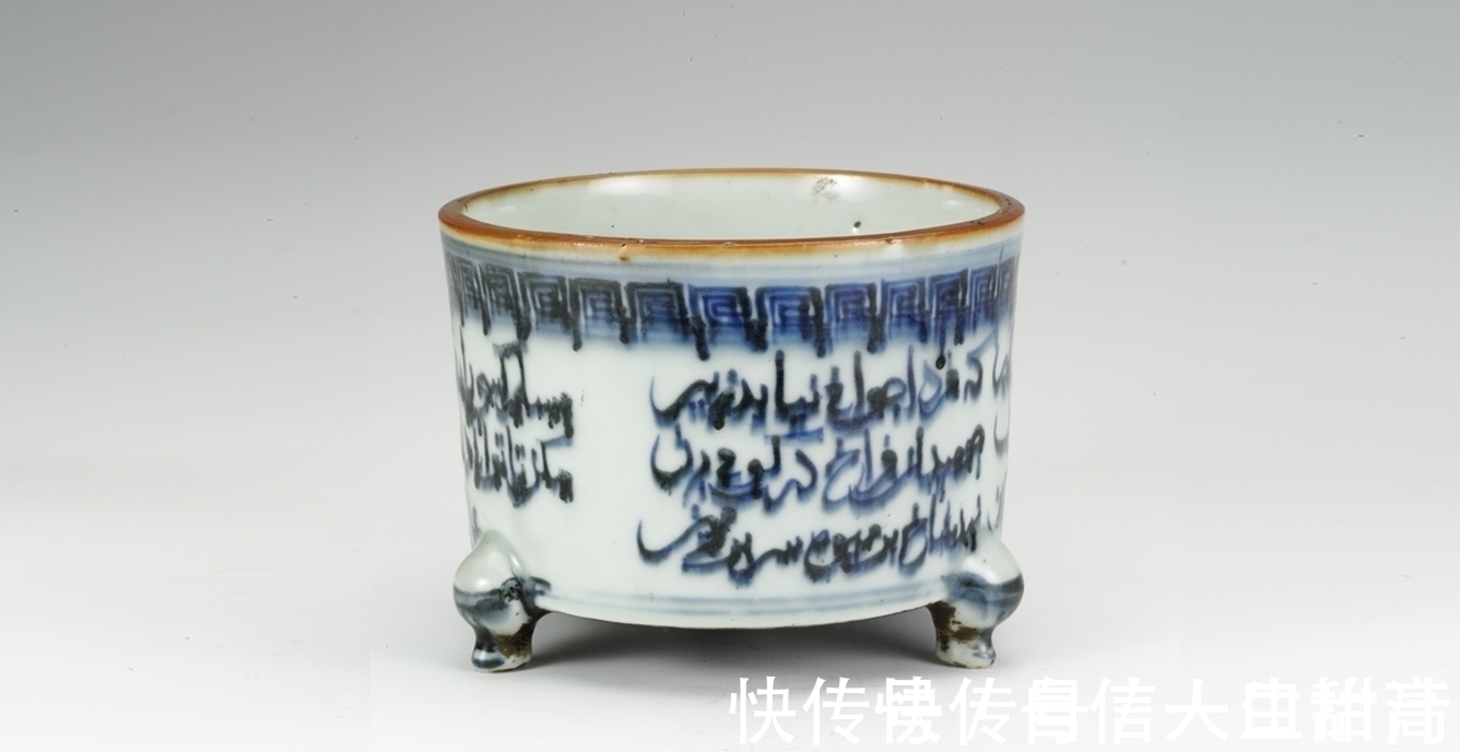 香炉!明代不同时期瓷器三足筒式香炉特点,如何鉴别年代