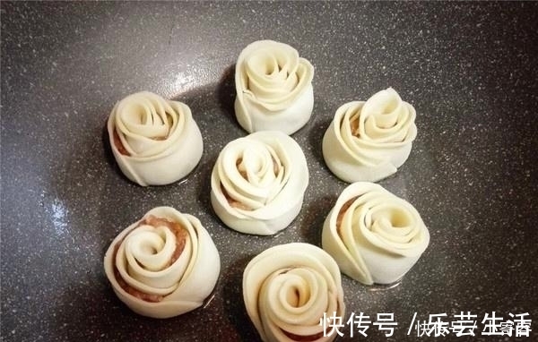 胡萝卜碎|饺子“新包法”,刚上桌儿子就抢着吃,直呼太有创意了!真香!