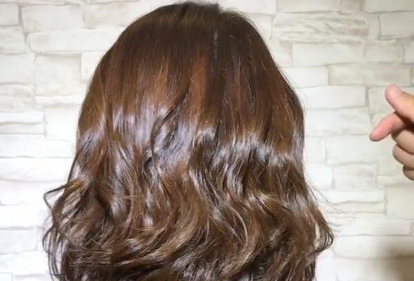 木马 齐肩发不长不短很难受,新春发型木马烫搭配棕色才好看,减龄可爱