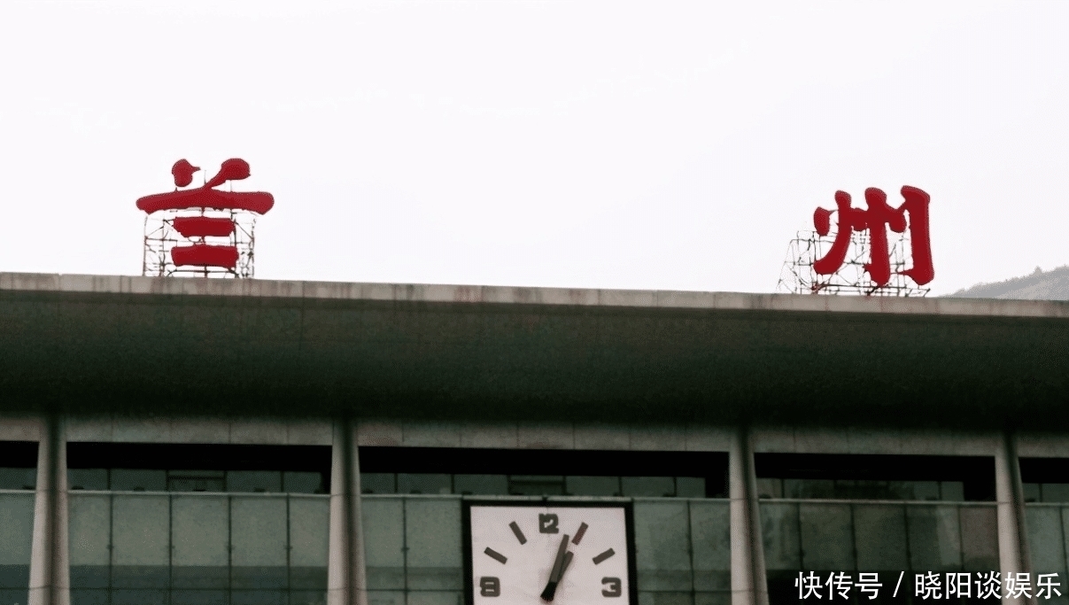我国唯一有“错别字”火车站,63年没有修改,专家:不改更美