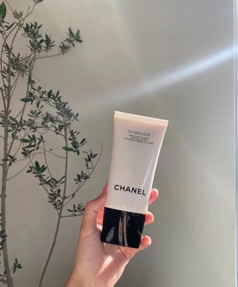 公认好用的5款洗面奶，香奈儿温和水润，海蓝之谜敏感肌也适合