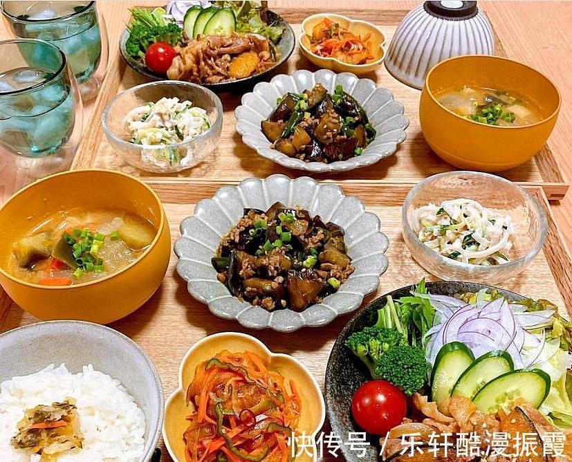 日本主妇晒一周2人食晚餐,看完太酸了,少油少盐饮食难怪不会胖