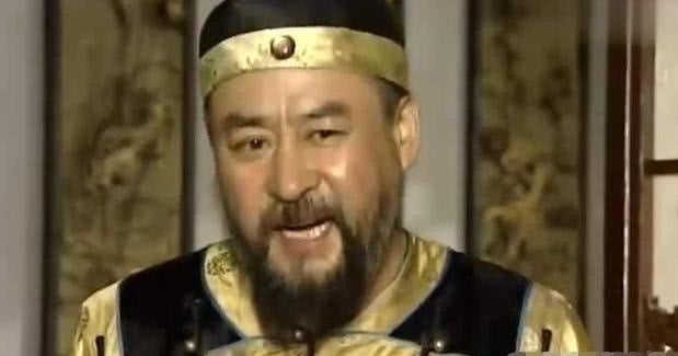 能让和珅下跪磕头的金大烟袋,到底是什么人物?看完涨知识了!