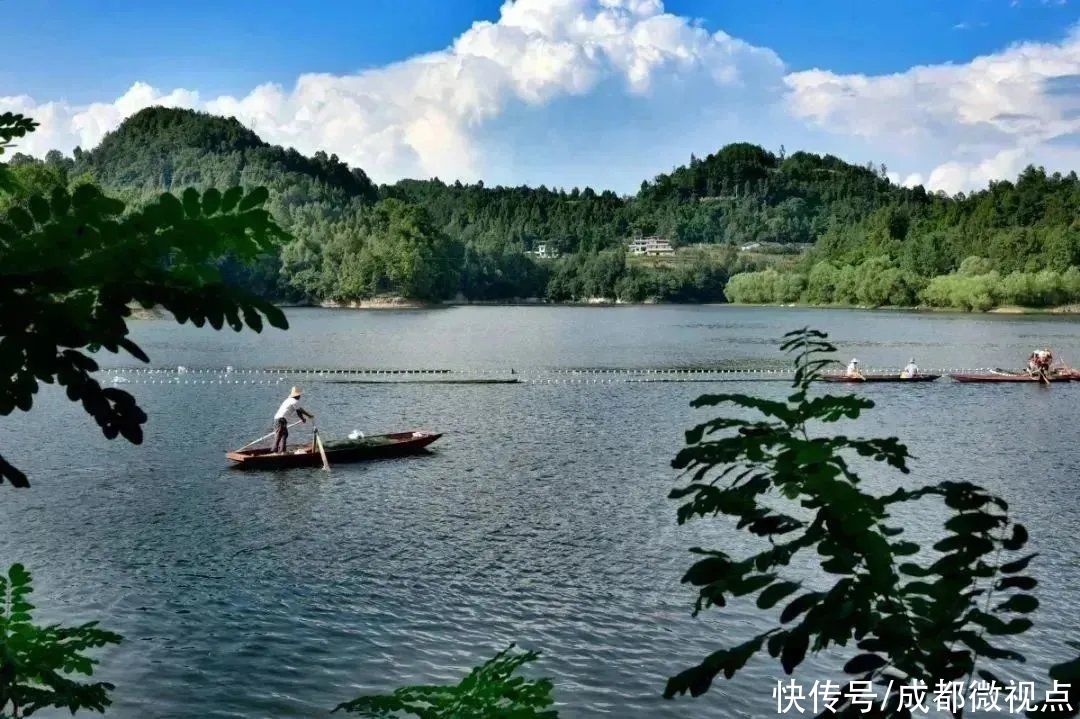 在初夏的风里，与醉美玉湖温柔相逢