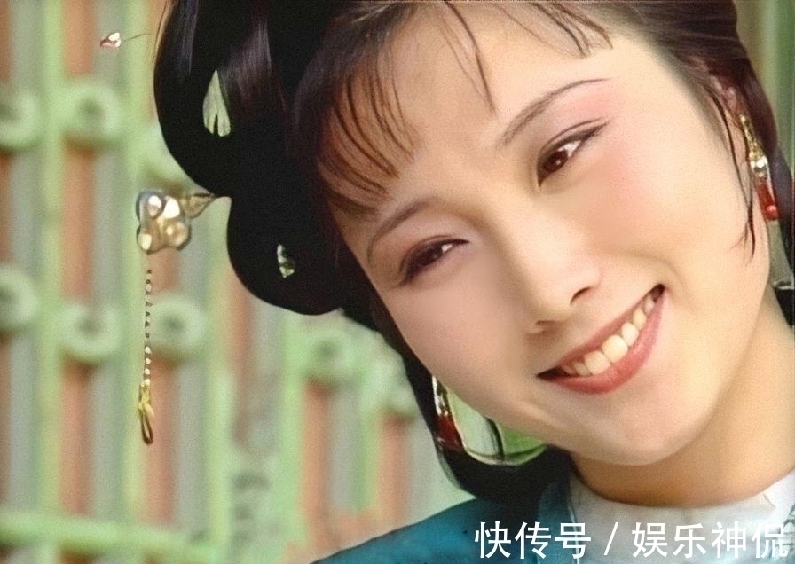 鸳鸯&自古嫦娥爱少年,丫鬟鸳鸯爱的那个少年是谁?贾母心知肚明