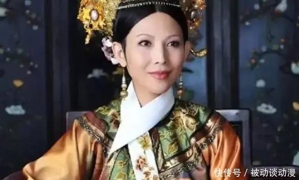 脖子|清朝宫女脖子上挂着的白布，原来不是为了保暖，而是为了方便皇帝