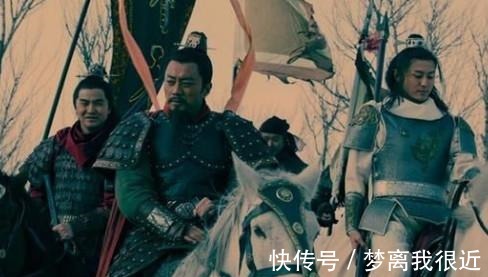 李俊#宋江只有两个护卫,而这名梁山地煞头领却有李俊戴宗等六人保护!