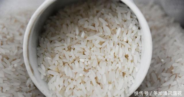 四大|蒸米饭也有技巧,教你四大秘诀,颗颗饱满,五谷清晰,软糯可口
