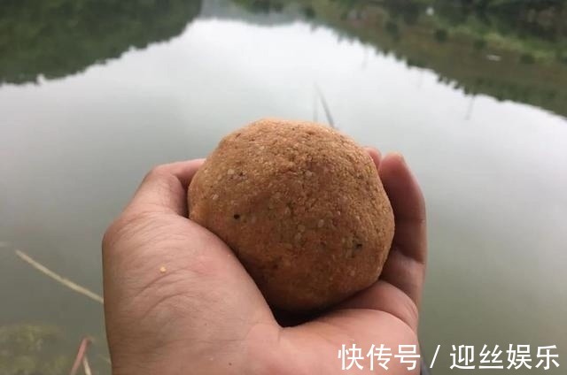 两根子|难怪你的饵团一拉就散,原来是少了这一步!新手开拉饵须知