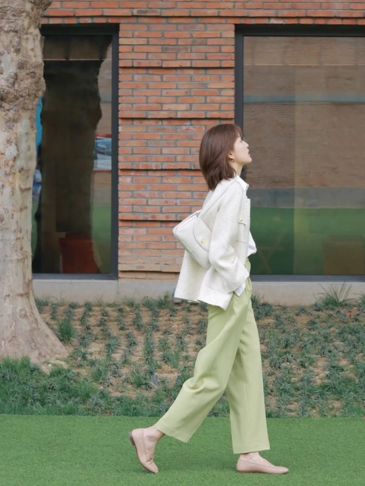 小凡|小个子女生如何挑选完美的裤子，这几点很关键