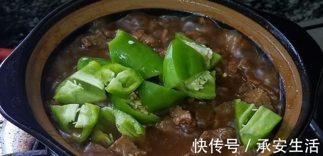 美味|牛肉这么做香浓美味,学会这个懒人做法,肉质不柴不腥营养好吃