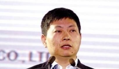 马化腾|华为鸿蒙来袭,刘强东、董明珠、马化腾力挺,却不见阿里系身影!