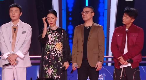 梦想的声音|黄霄云已经可以和李克勤“平起平坐”了？