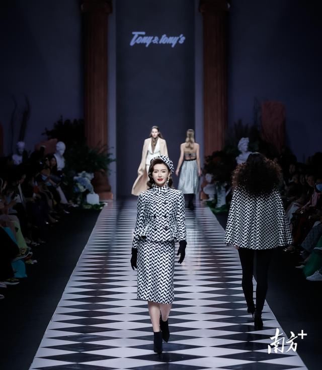 2021秋冬深圳时装周圆满收官