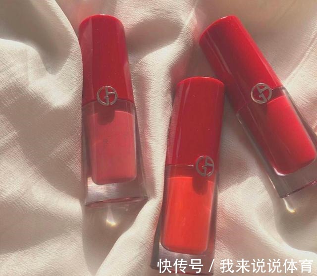 润唇膏|总有一些很微小的细节，比外形更能决定我们的气质！