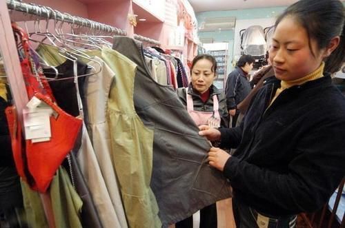 孕期玩手机要注意三件事，否则胎儿容易发育迟缓，别让无知伤了娃