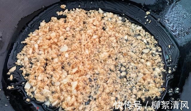 鲜香|夏天碰到这鱼我从不放过,没刺还营养,蒸一蒸鲜香滑嫩,孩子爱吃!