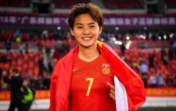 主帅|女足王霜做出重要决定!获主帅水庆霞力挺,女足有望重返巅峰