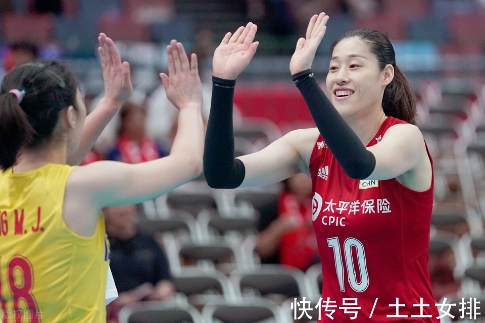 中国女排|中国女排大名单引发球迷口水战！但成绩证明，郎平是最准确的