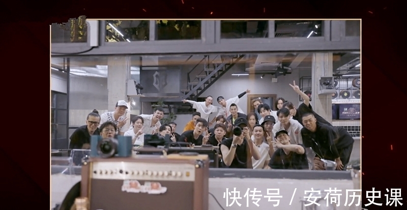 春哥|哥哥们互送礼物,又让多少人泪目了?