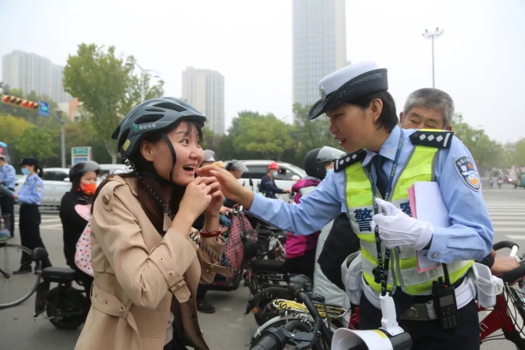 东杨村|他们把国庆假期过成了劳动节