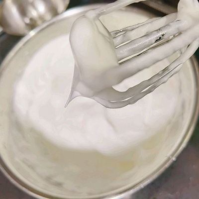 简约款小清新奶油蛋糕