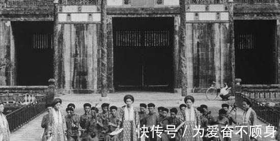 越南人$此国自称南朝,称中国为北朝,在中国看见四个字,还要求中国改掉!