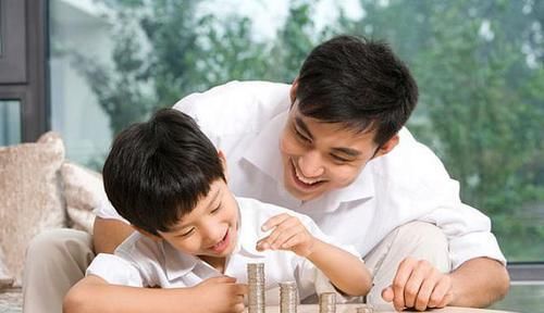 第二体征|男孩“性早熟”通常有3种表现,关系孩子心理发育,家长要重视