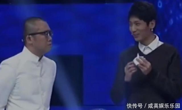 男子吐槽女友一支口红3天用完,女友现场演示,涂磊:很好