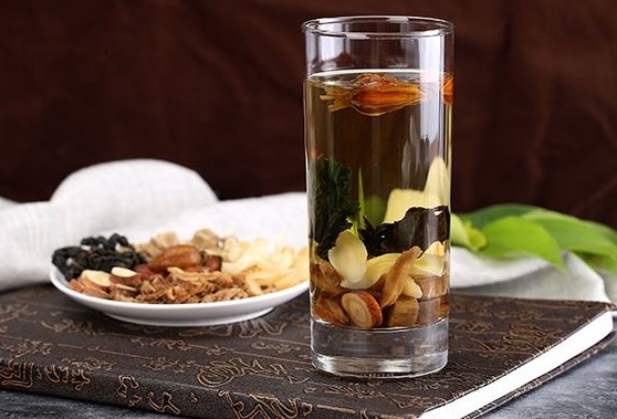 桑叶|普通一片“叶子”泡水喝,肝一天比一天干净,健康找上门