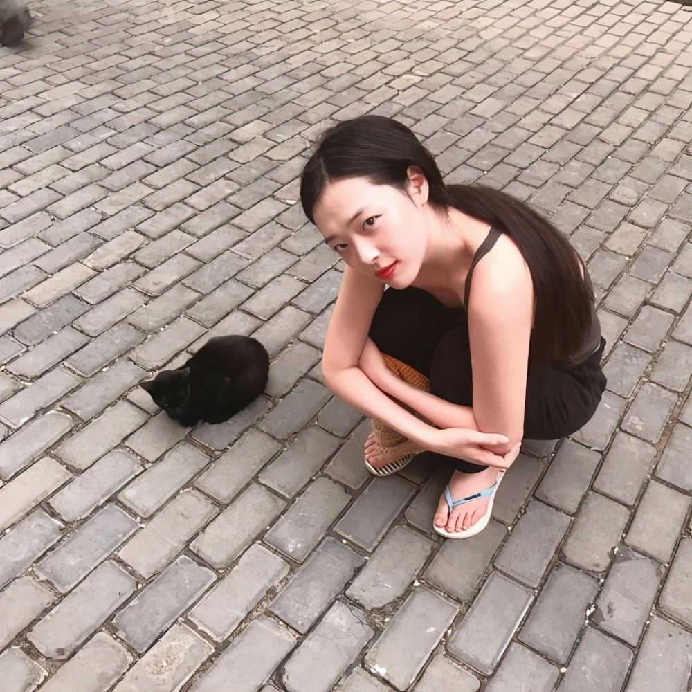 胜过|“你竟然有孩子!”从不在朋友圈晒娃的妈妈,是爱自己胜过爱娃吗