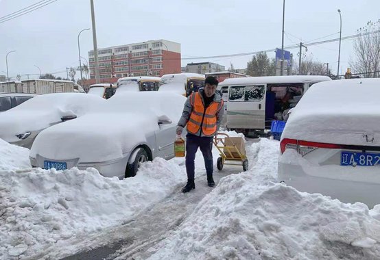 司机|暴雪中的沈阳：百里接力“雪中送菜”