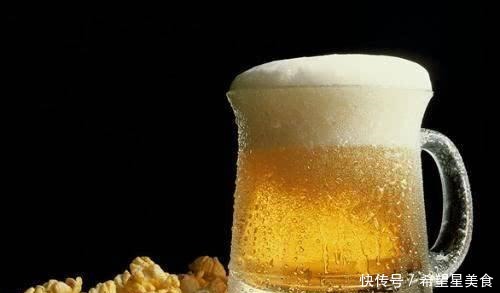 白酒和啤酒混喝有什么后果你知道不同度数的酒不能混喝吗