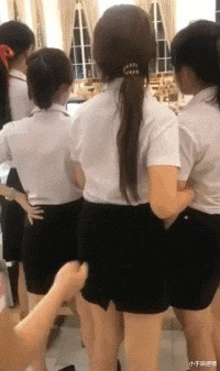 |搞笑GIF段子:找到板凳师傅,估计能把这做成一个开天锤