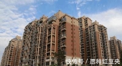 选房|为什么选房的时候中间户型总是先售完,两边户型都剩到最后?