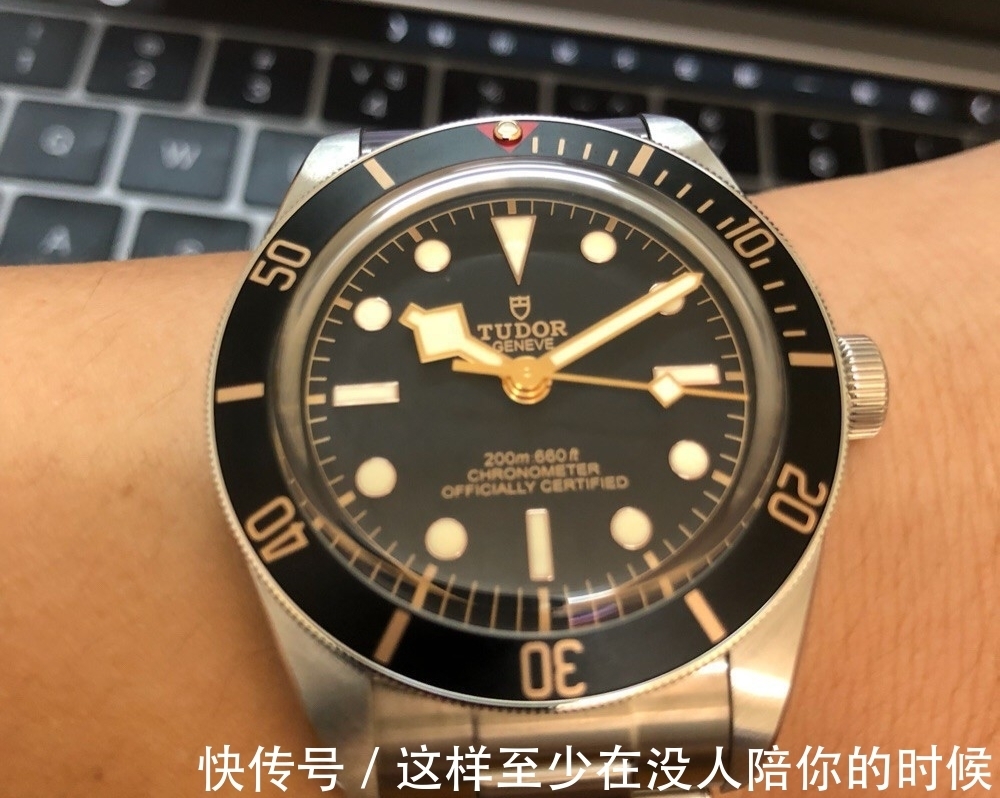 腕表|三十岁的人就别盯着那些高端腕表了,这几款才是腕表入门款最佳选择