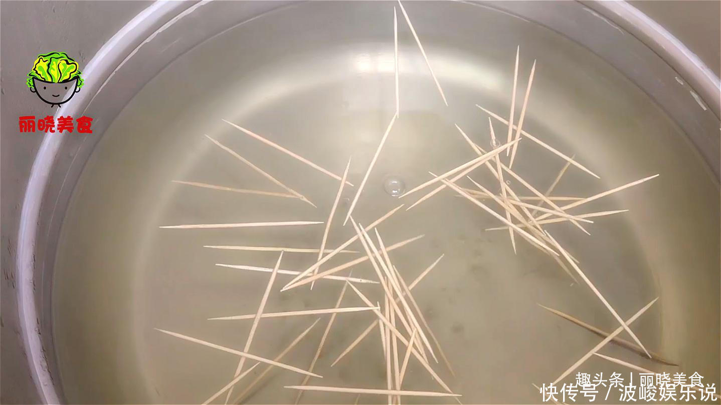 不腻|玉米别总煮着吃了,教你个全新吃法,粒粒酥脆可口,天天都吃不腻