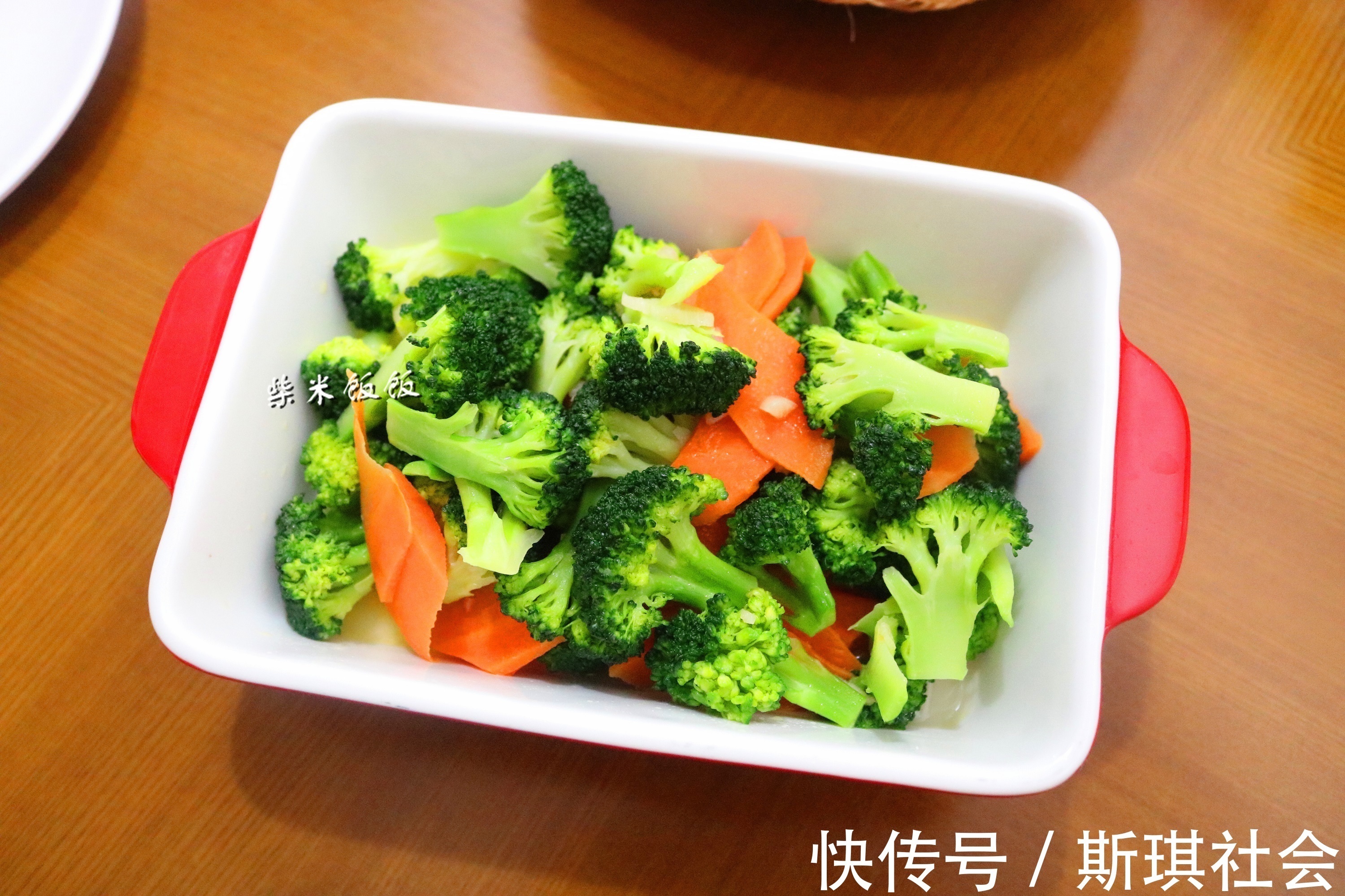 6点30进厨房,7点吃早餐,朋友说这早餐太美了,明天照着做