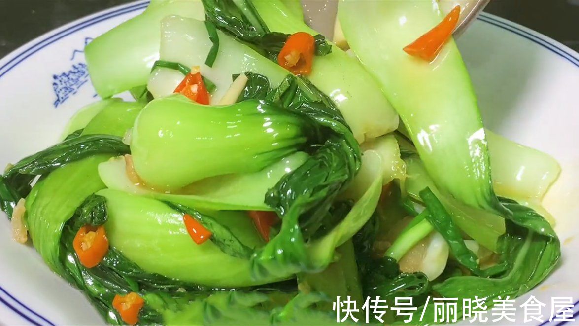 冬天宁可不吃肉，也要吃这12道素菜，清淡解油腻，暖胃驱寒还补水