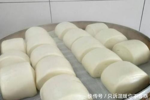 蒸馒头用酵母已经过时了,换成这种做法,馒头又香又白还筋道好吃