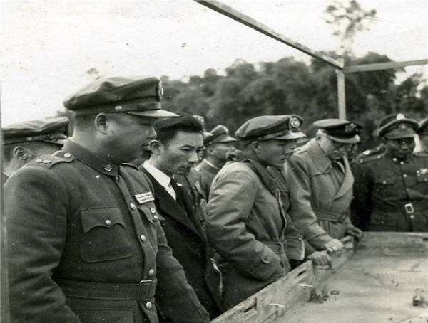 关麟征|此人1个军能抵别人10个军，名声超过薛岳，抗战胜利后突然隐退