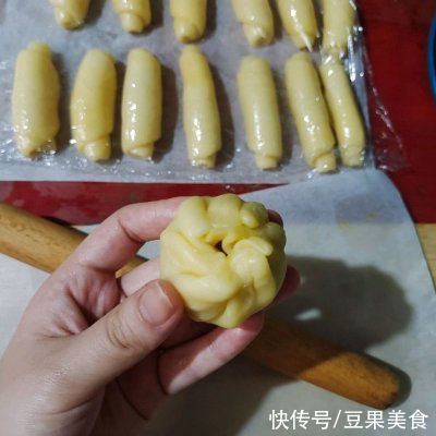 蛋黄酥|灿如金牌の蛋黄酥 酥到掉渣