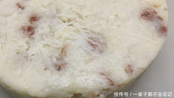 想吃萝卜糕自己在家也能做,配方告诉你,简单好做,比买的好吃