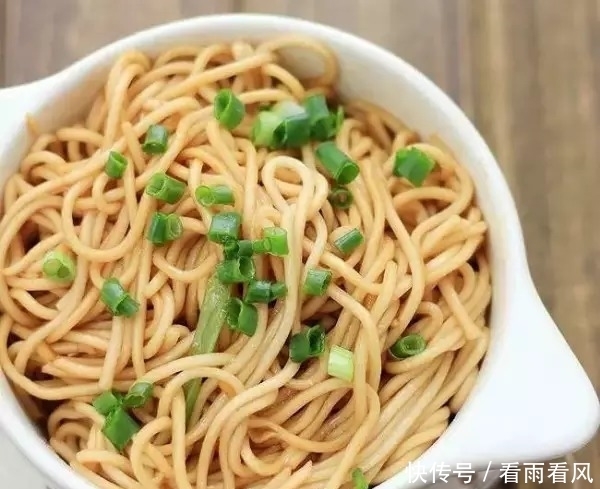简单|这几种面条,看似简单,很多人却怎么都学不会!