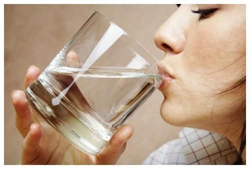 效率|几个燃脂秘诀：早起3要，吃饭2坚持，晚上2不要，减肥效率高