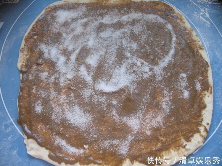 补钙|面粉不要蒸馒头了,教你此做法,孩子一顿吃3个,补钙又好吃!